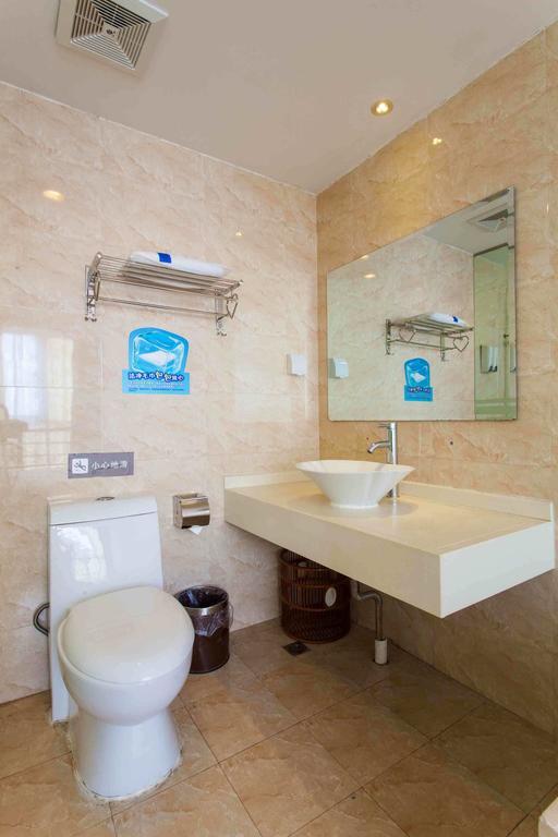 7Days Inn Foshan Qiandeng Lake Nangui Road Subway Station Room photo